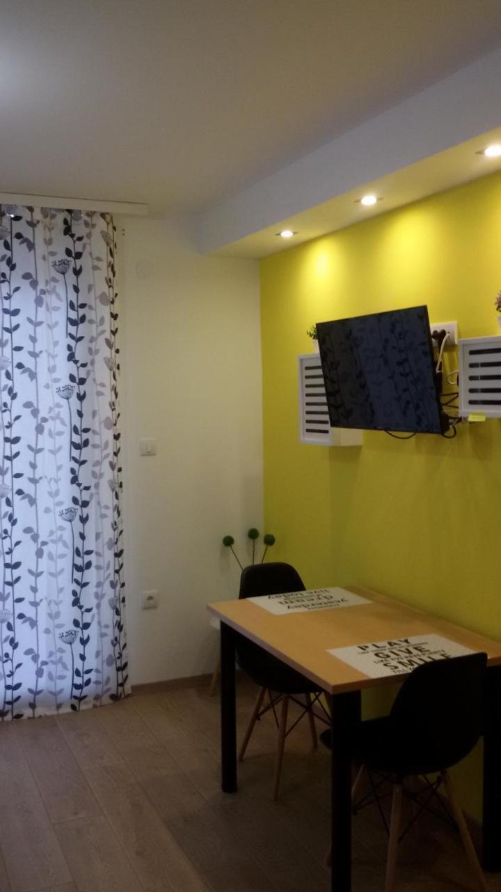 Ferienwohnung Dandelo Novi Sad Exterior foto